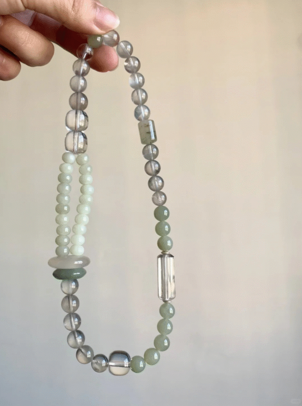 Display of Multi-Layered Rabbit Hair Quartz & Hetian Jade Bracelet, 7-12mm Size, Earth-Water-Metal-Wood Hides Eastern Whispers