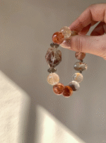 Rabbit Hair & Smoky Quartz Arrangement, Earth Element Calms Mind, Emotional Balance Settles Like Autumn Frost