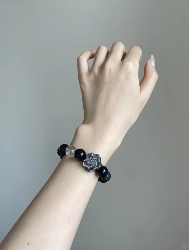 Wrist-Wearing 12mm Silver Obsidian × Clear Quartz Bracelet, Water-Metal Energy Awakens