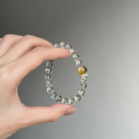 Wearing Chlorite Quartz Bracelet, Phantom Layers & Citrine Flow, Wood-Earth Transformation