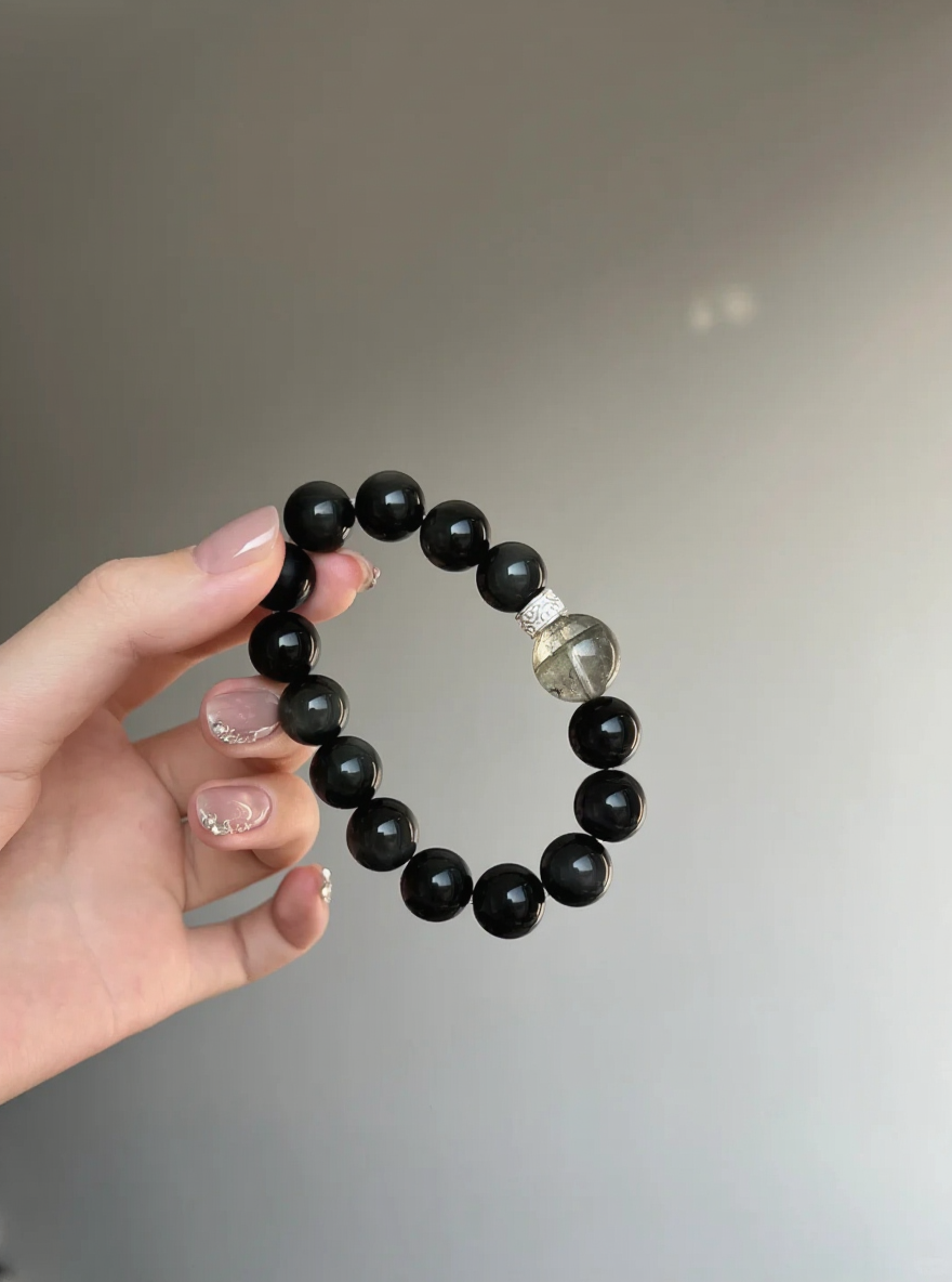 Hand-Holding Obsidian & Chlorite Quartz Bracelet, Black-Green Blend, Water-Wood Energy Awakens
