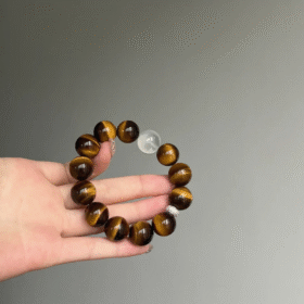Close-Up of 14mm Yellow Tiger's Eye Bracelet, Tiger Stripes Reveal Earth Energy Code