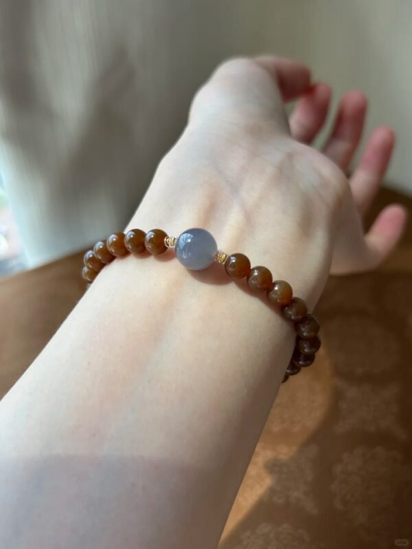 Wrist-Wearing 6mm Sugar Jade × 10mm Icy Lavender Hetian Jade Bracelet, Earth-Water-Metal Energy Awakens