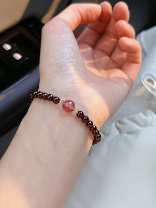 Displaying Garnet, Strawberry Quartz & Gold-Plated Silver Details, Fire-Metal Love・Confidence Code Unfolds