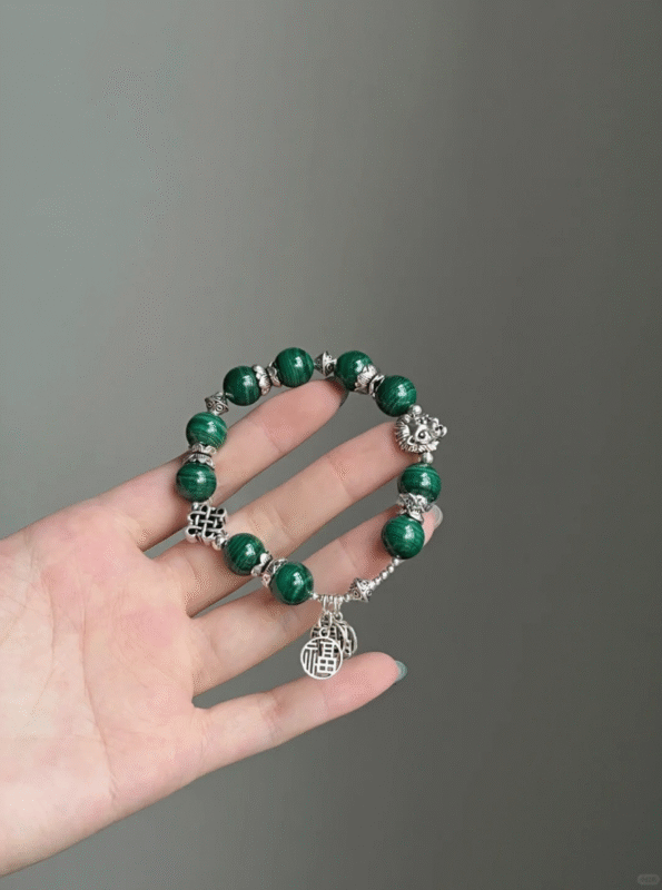Flat Lay of Malachite × Silver Bracelet, Silver Totems & Malachite Symbiosis, Water Nourishes Purification