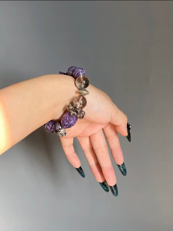 Hand-Wearing Charoite Bracelet, Earth Veins Anchor Reality