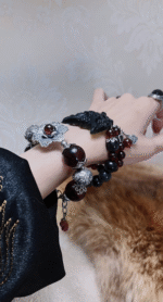 Hand Adjusting Xiu Jade Bracelet, Earth-Fire-Metal Rewrites Fate Path