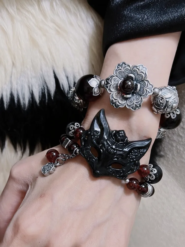 Close-Up of Xiu Jade Fox Mask, Earth Veins Hold Protection Blade