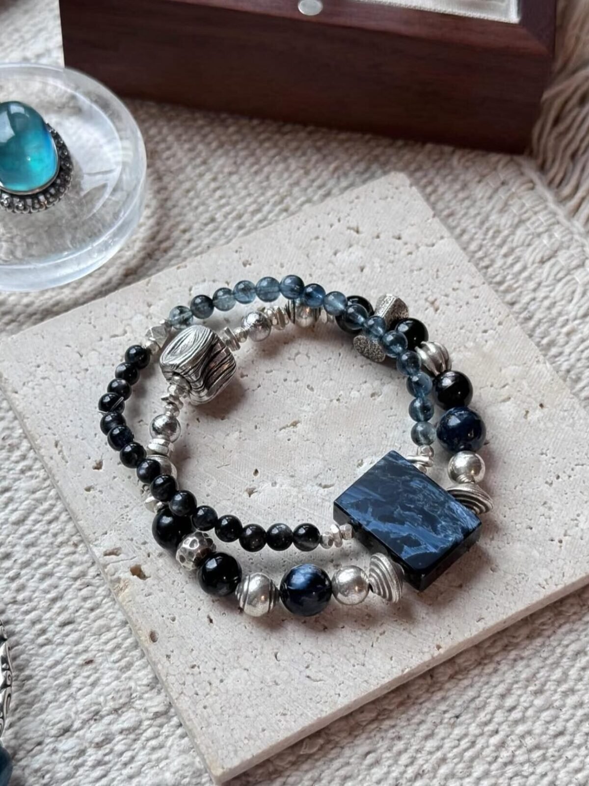 Multi-Gem Bracelet Display, Aquamarine, Pietersite, Silver Obsidian & Silver Unite