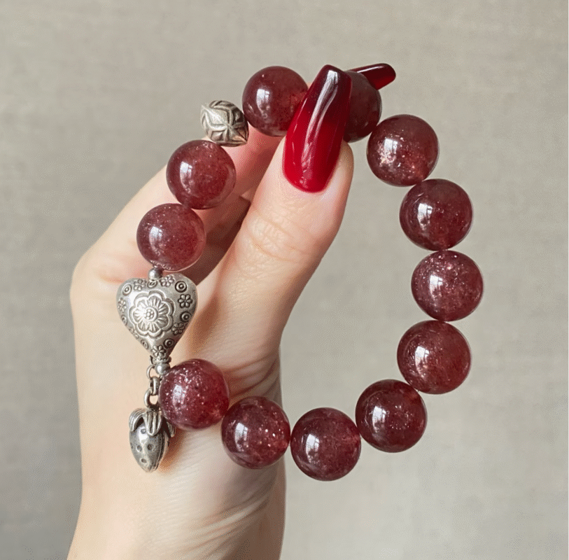 Hand-Wearing Star Strawberry Quartz Bracelet, Wood-Metal Sync Boosts Attraction Surge