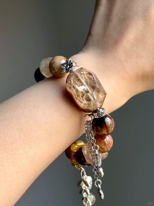 Hand-Adjusting Multi-Gem Bracelet, Earth-Fire-Metal Sync Boosts Action Awakening