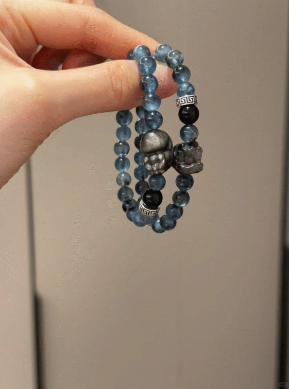 8mm Aquamarine (21pcs), Silver Obsidian Pixiu/Lion, 8mm Black Obsidian Bracelet Display, Water-Metal Energy Weaves Protection Field