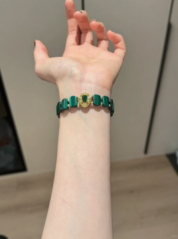Stacking Malachite Bracelet With Others, Earth-Metal Energy Fusion