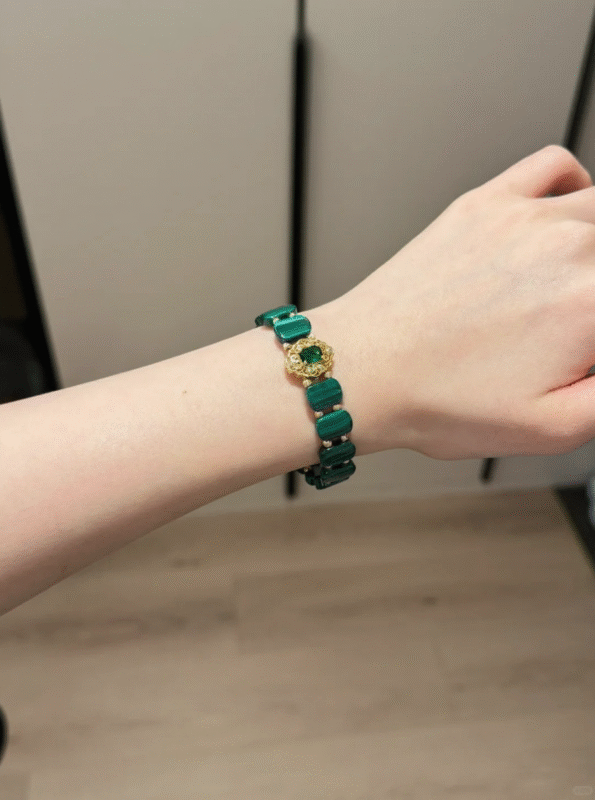 Wearing Malachite Bracelet On Wrist, Earth-Metal Aura Upgrade
