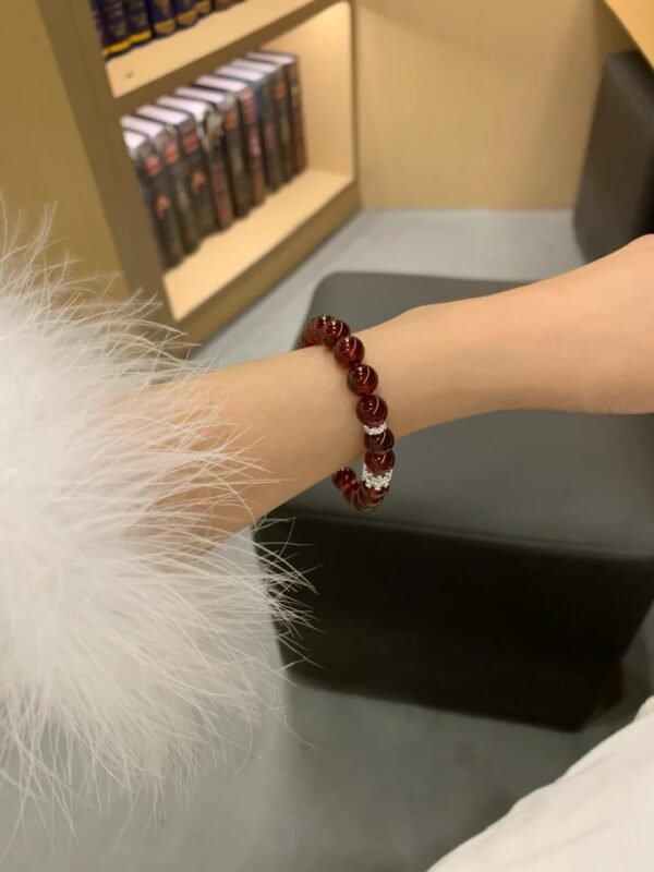 Wearing Garnet Bracelet Daily, Fire Energy Nourishment