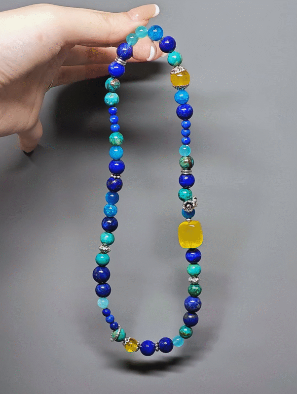 Multi-strand overall wearing, water-wood-earth-metal five-element closed-loop resonance