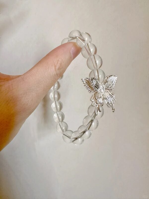 Close-up of Clear Quartz’s transparent texture, purification empowerment of metal-element energy