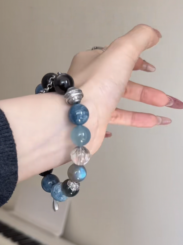 Panoramic View of Aquamarine Multi-Gem Bracelet, Water-Wood-Metal-Earth Energy Weaves Fate Awakening Field