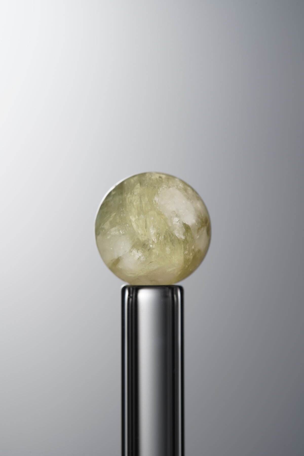 Mica Crystal-Green-9mm - Image 4