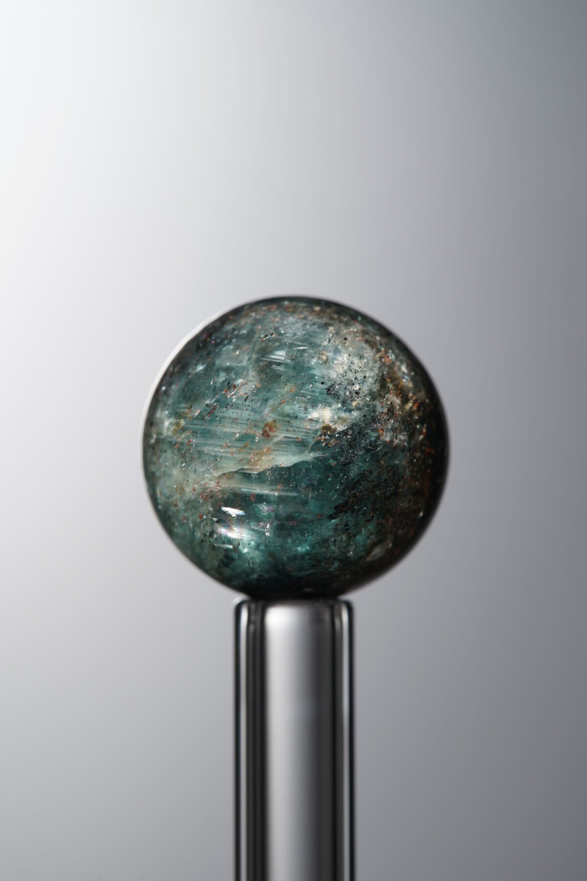 Kyanite-Green-13mm - Image 4