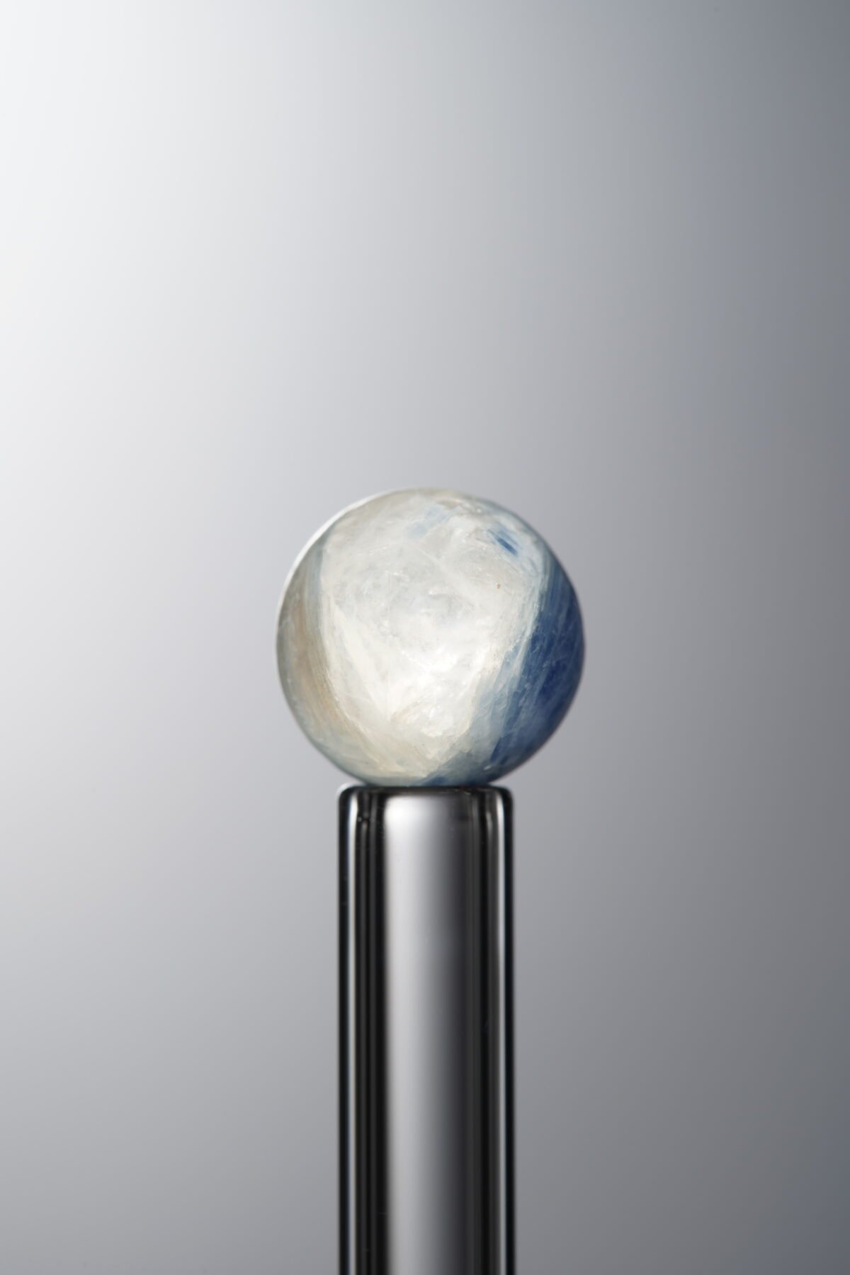 Kyanite-Blue-8mm - Image 3