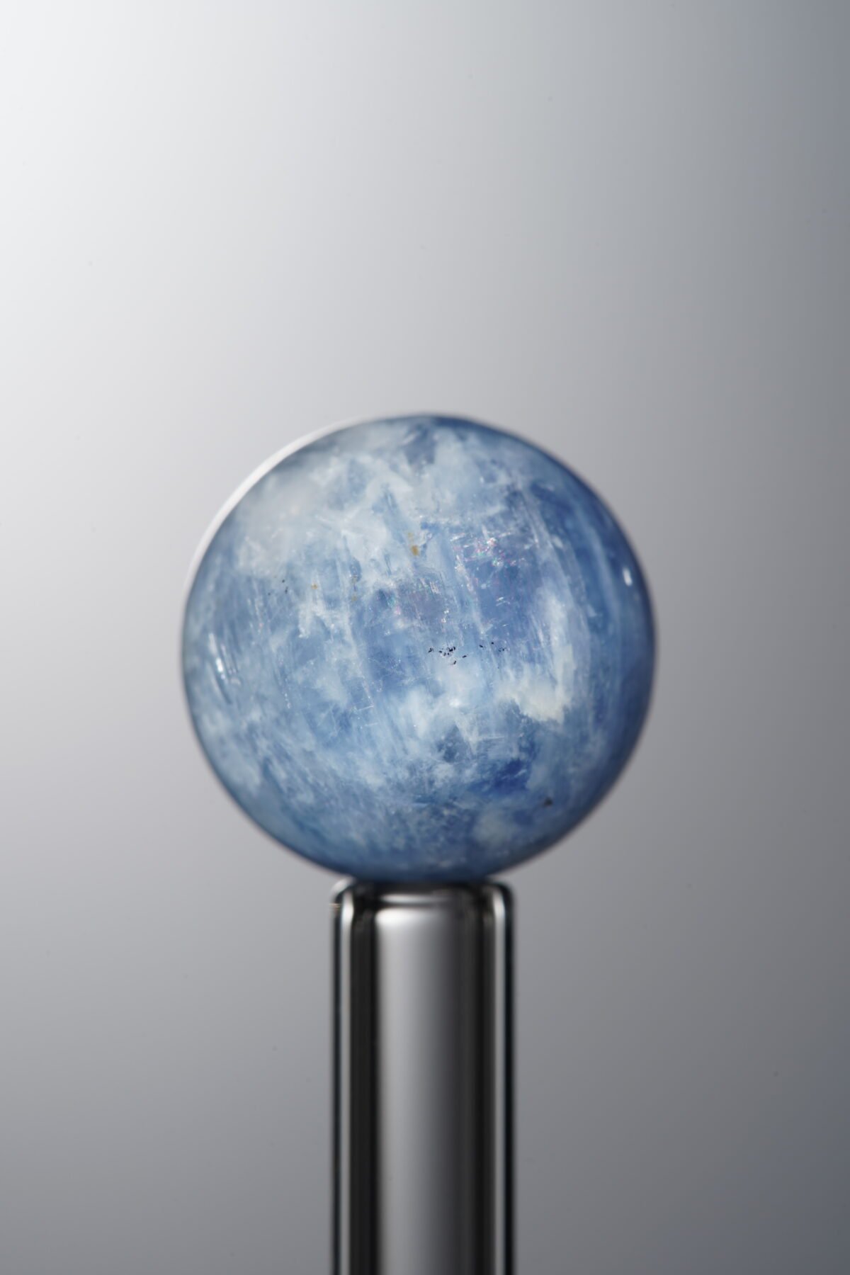 Kyanite-Blue-13mm - Image 2