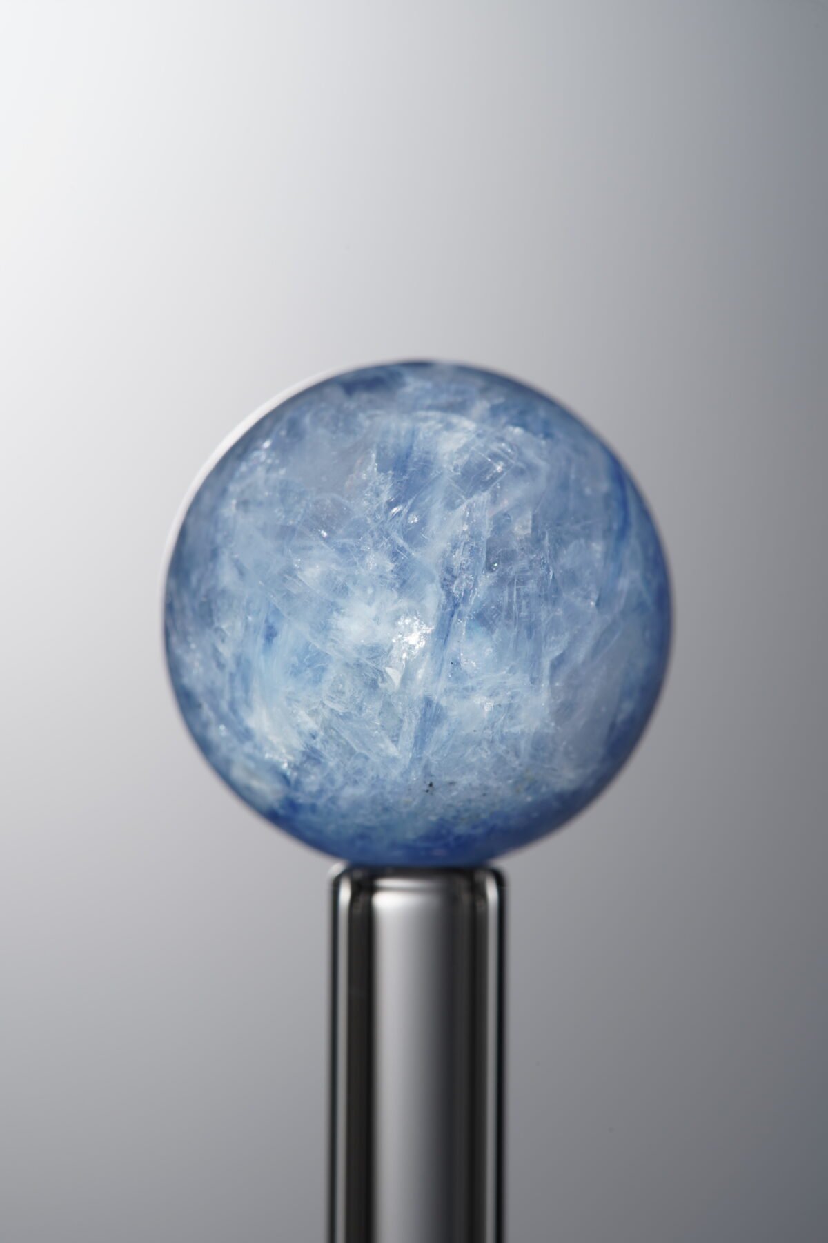 Kyanite-Blue-14mm - Image 2