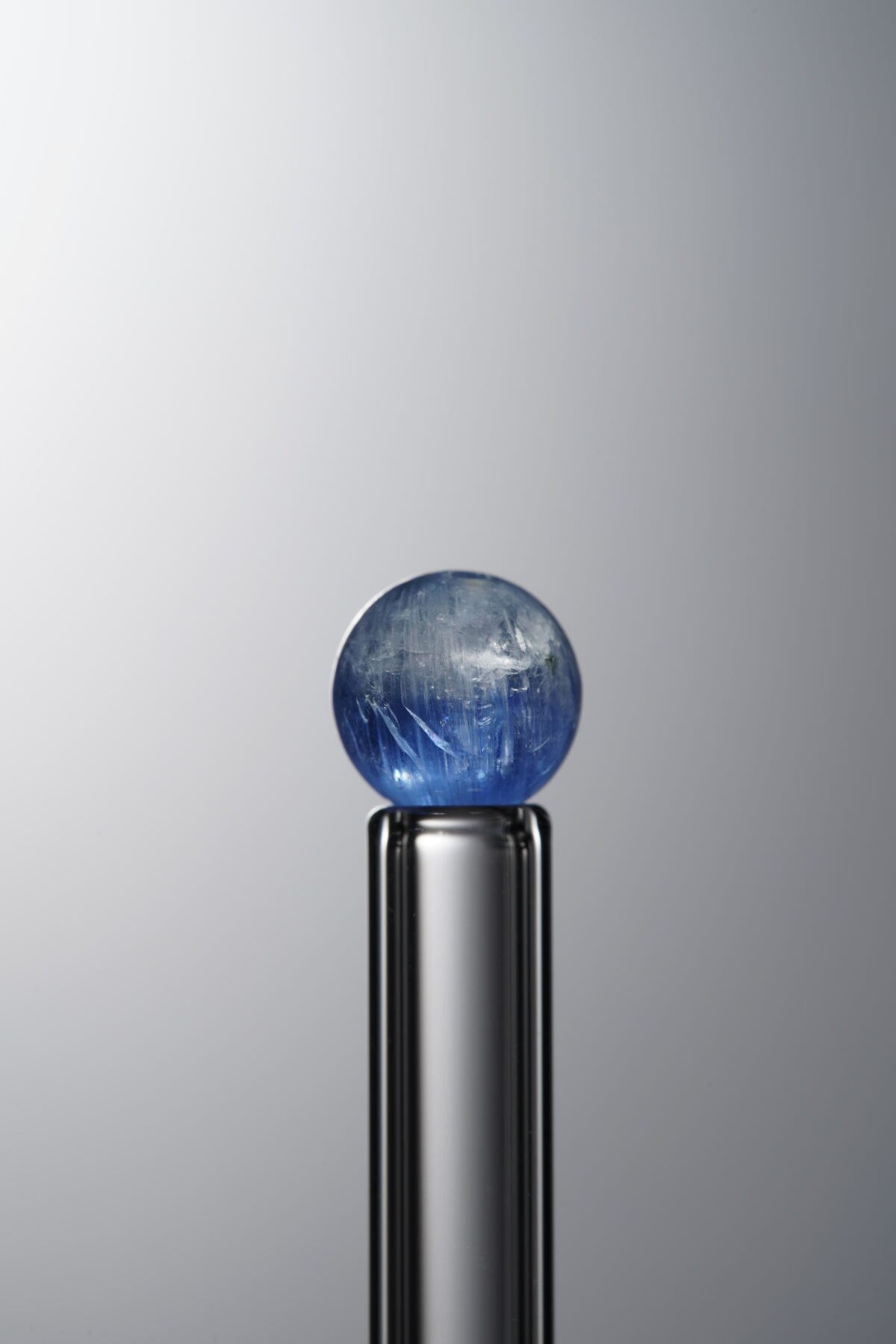Kyanite-Blue-7mm - Image 1