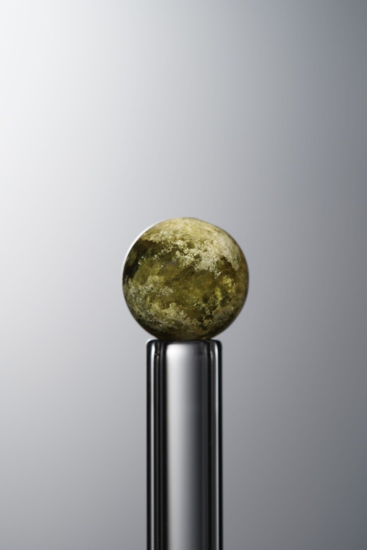 Garnet-Green-8mm - Image 1