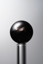 Golden Fortune Stone-Black&Gold-13mm