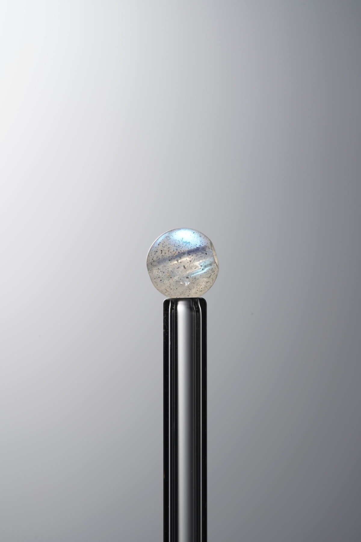 Moonstone-Gray-4mm - Image 3