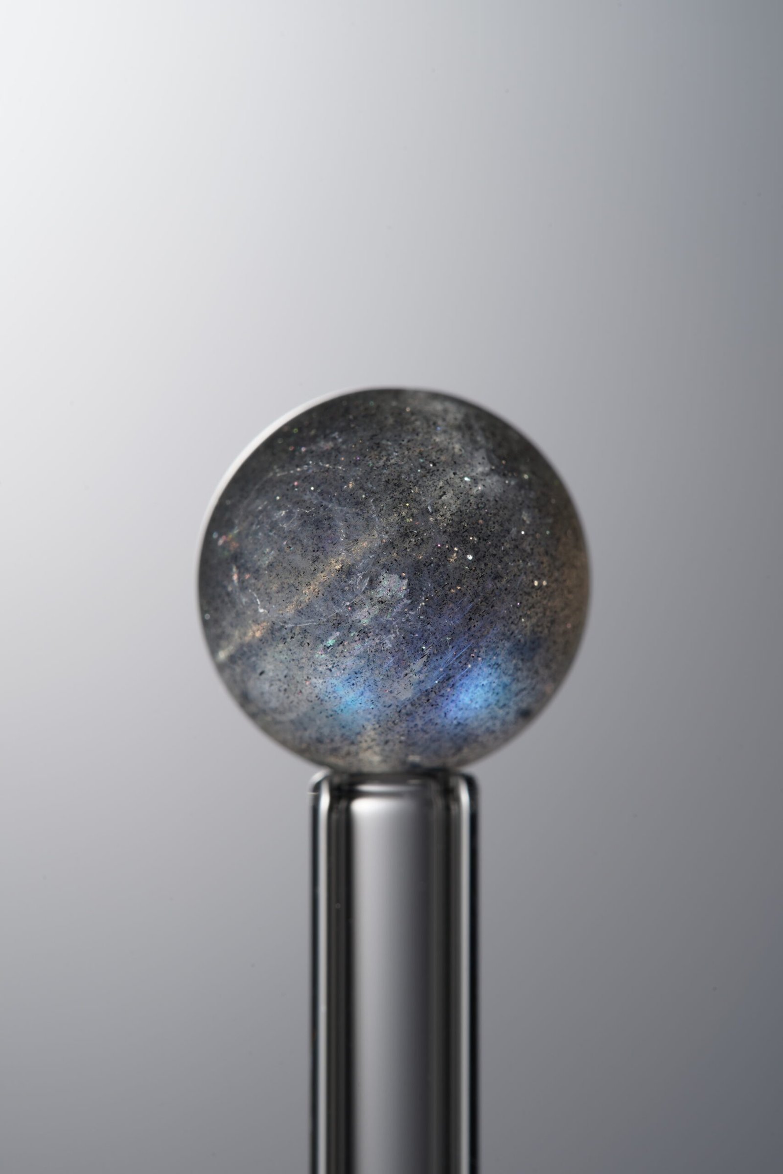 B6-611 (1) Moonstone-Gray&Blue-12mm - Image 1