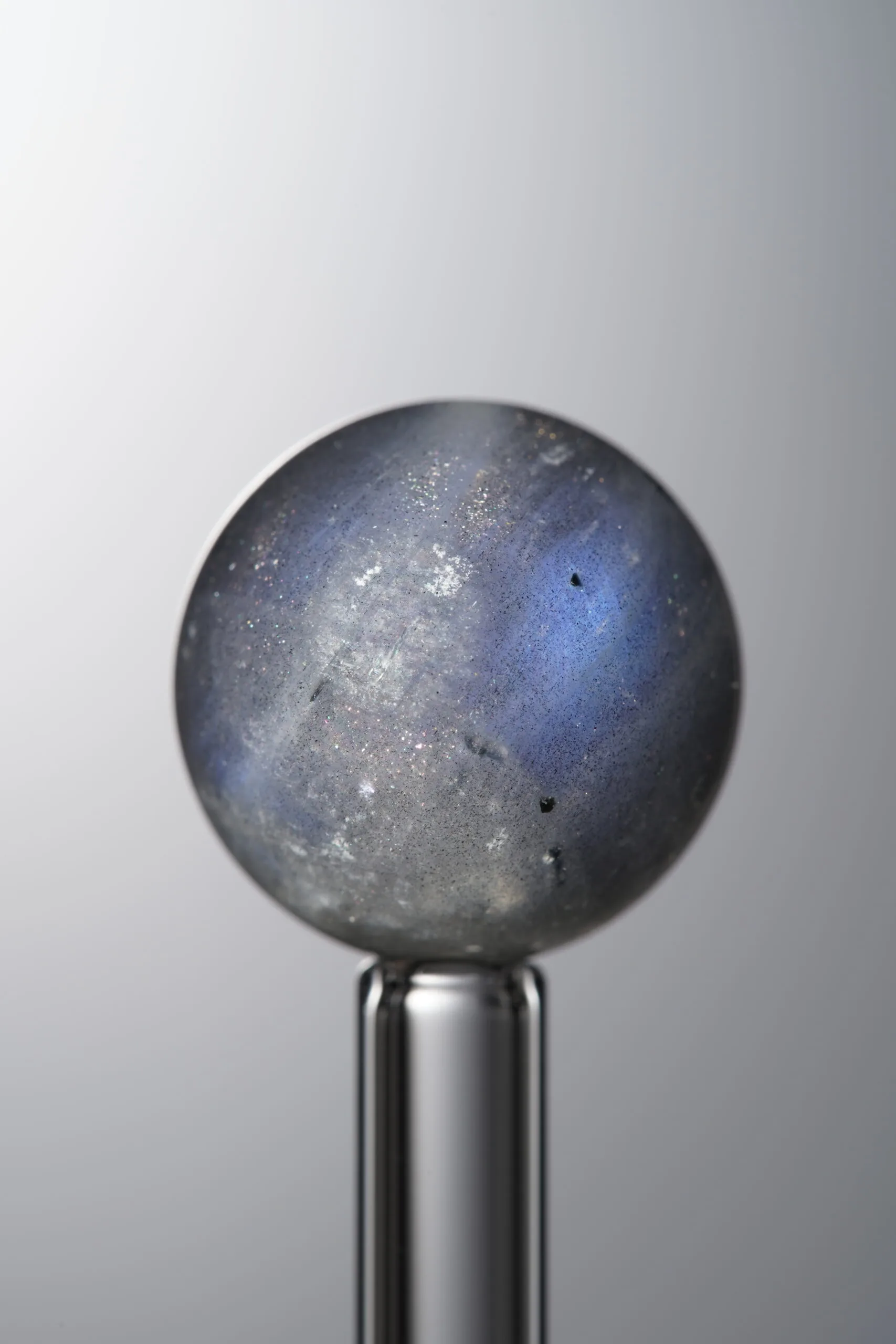 Moonstone-Gray&Blue-15mm Natural Gemstone Bead - Image 3