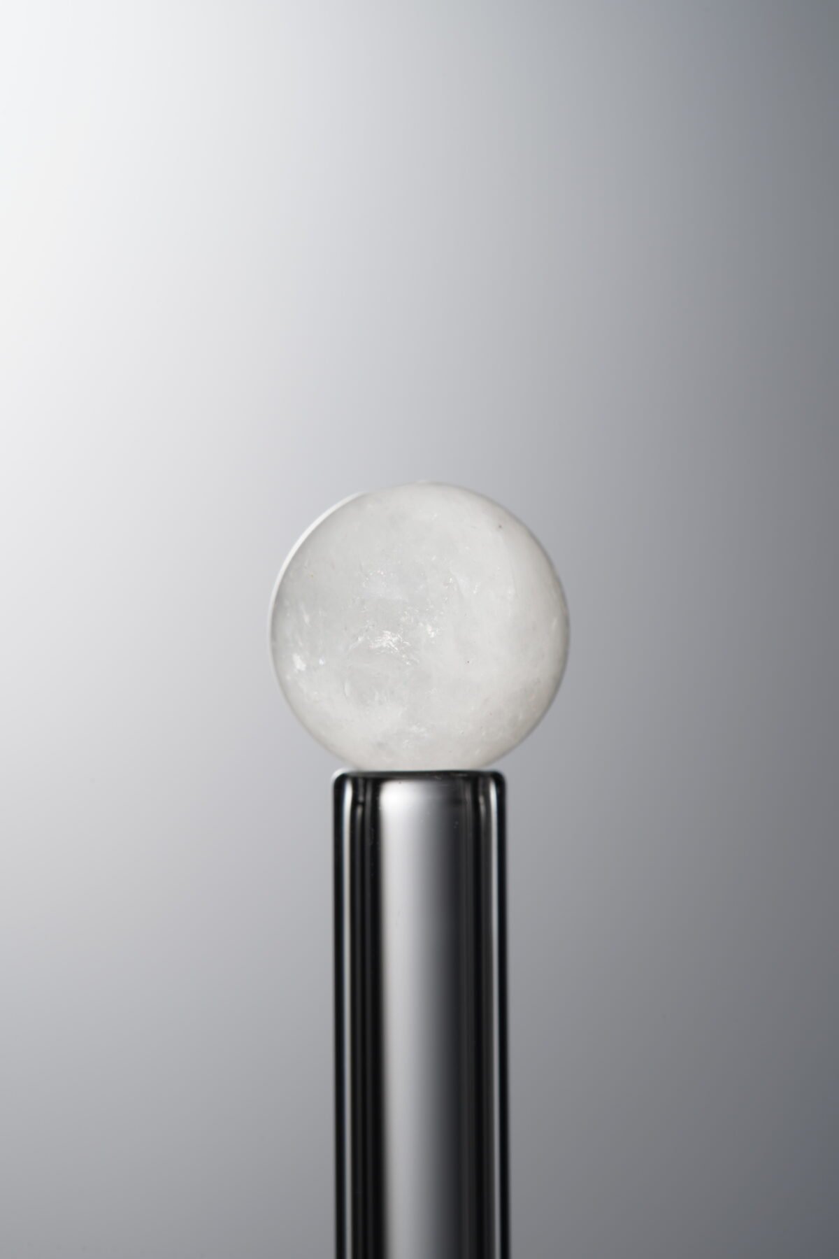 B8-63 (1) Crystal-White-8mm - Image 1