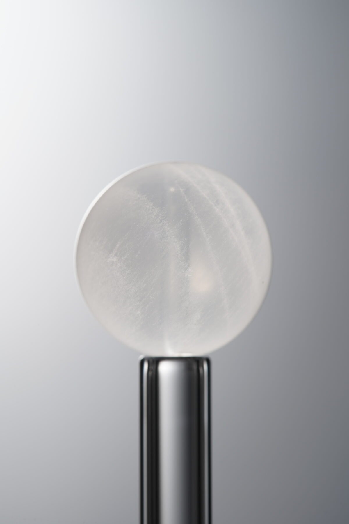 Crystal-White-13mm - Image 1