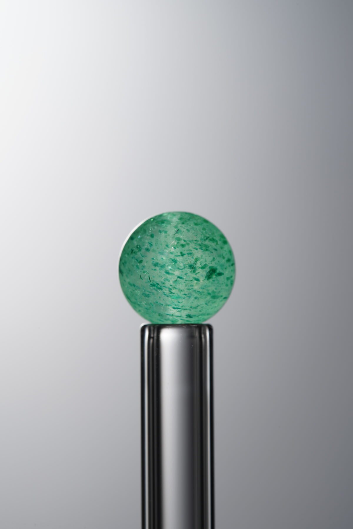 Crystal-Green-8mm - Image 1