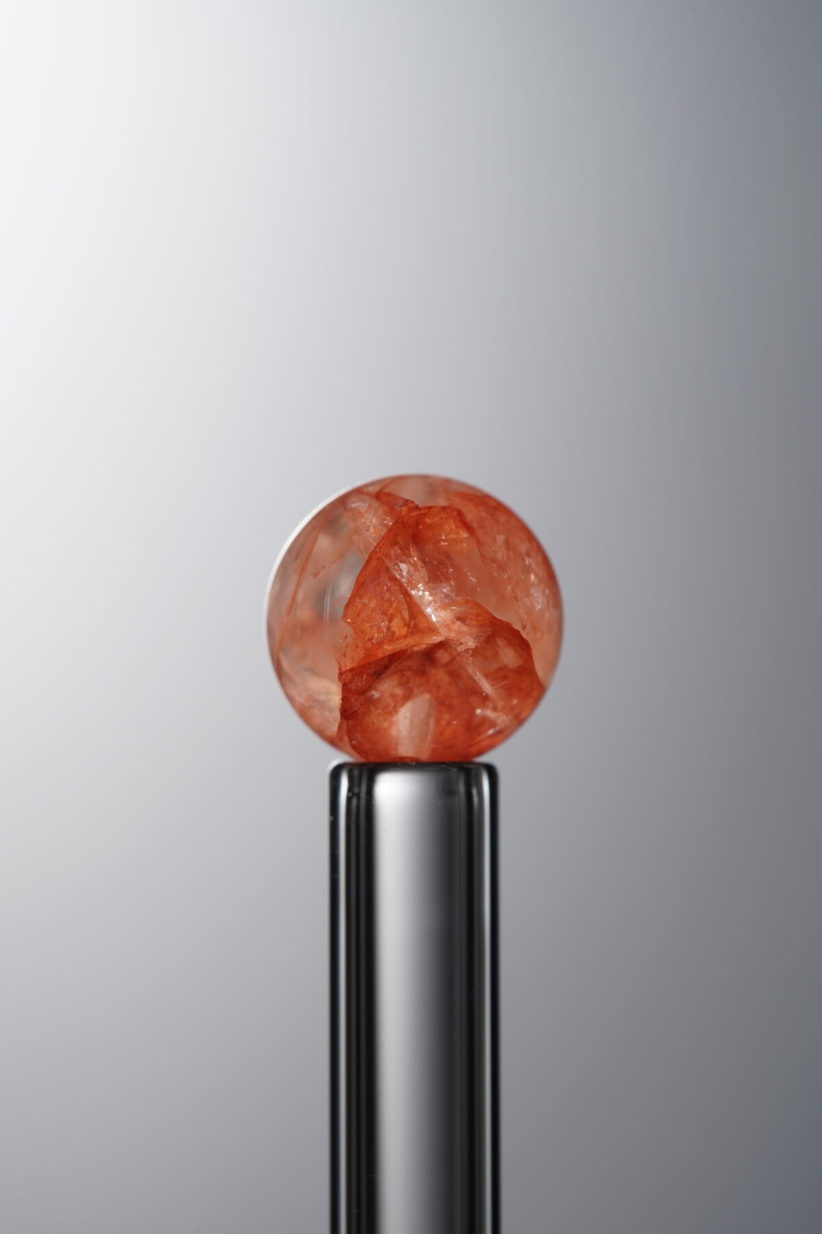 Crystal-Red-8mm - Image 1