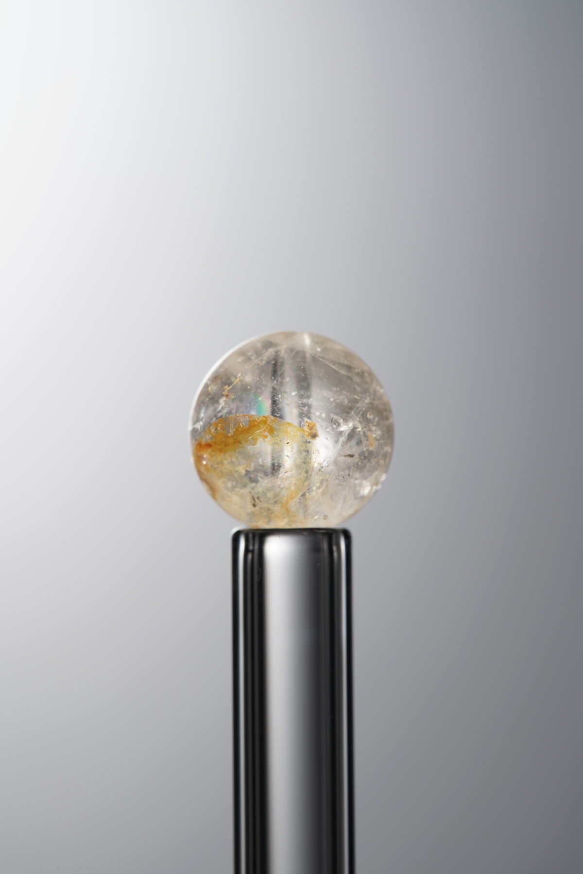 Crystal-White&Yellow-8mm - Image 1