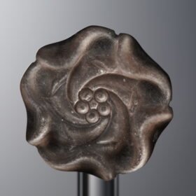 Obsidian-Silver-Peony-18mm