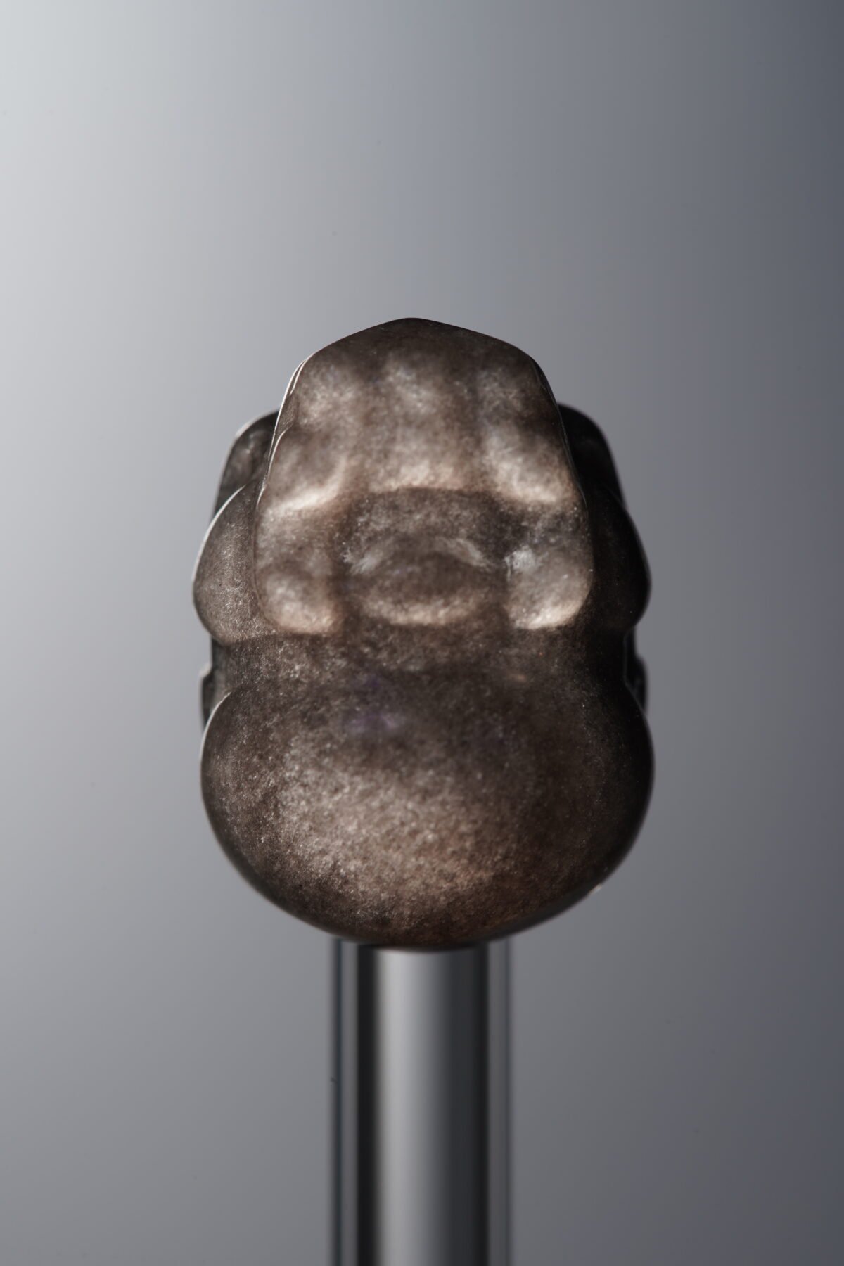 Obsidian-Silver-Pixiu-18mm - Image 1