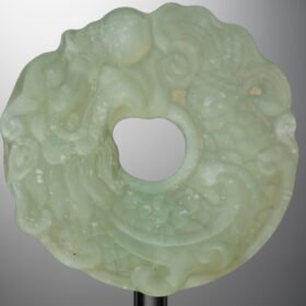 Serpentine Jade-Green-Dragon-shaped Buckle-44mm