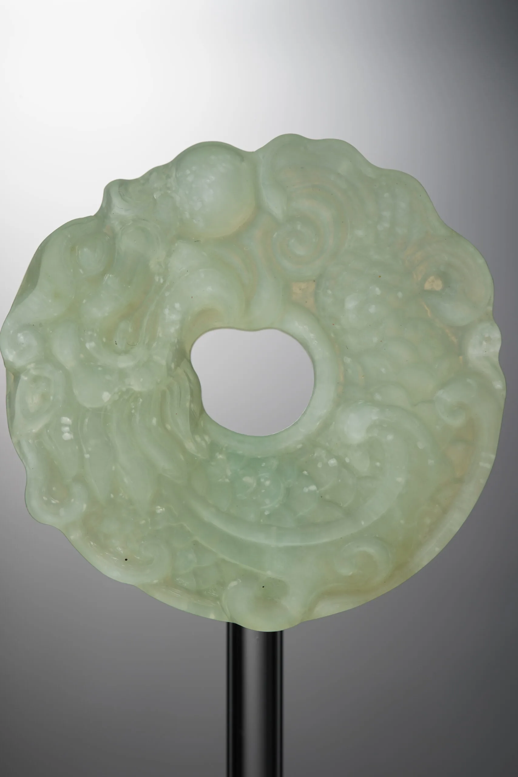 Serpentine Jade-Green-Dragon-shaped Buckle-44mm - Image 1