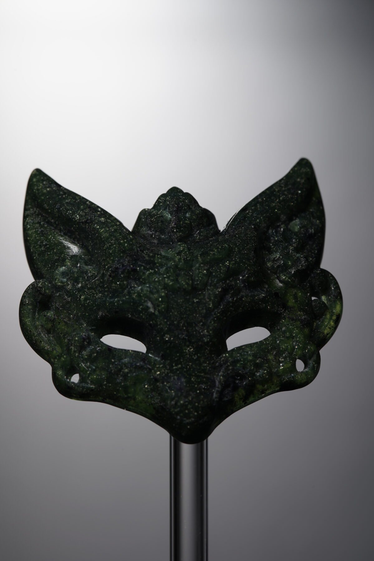 Serpentine Jade-Black-Fox-42mm - Image 4