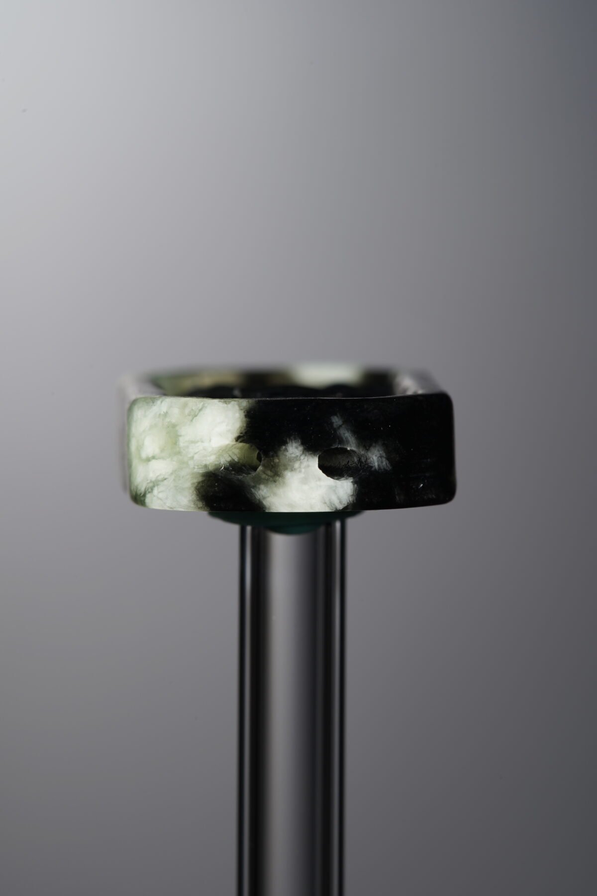Serpentine Jade-Black-Rose-22mm - Image 4