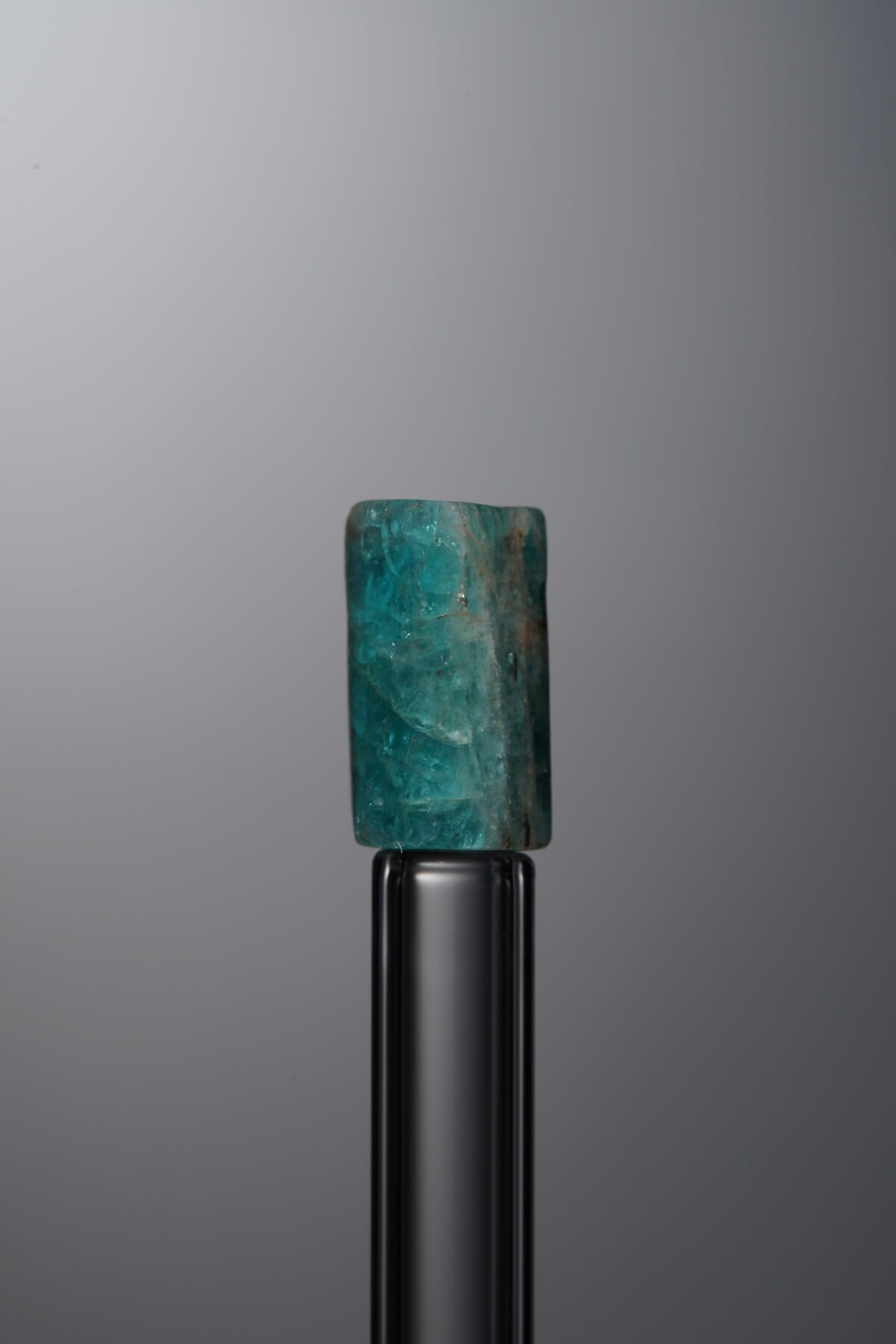 Apatite-Blue-Long Barrel Bead-10mm - Image 2