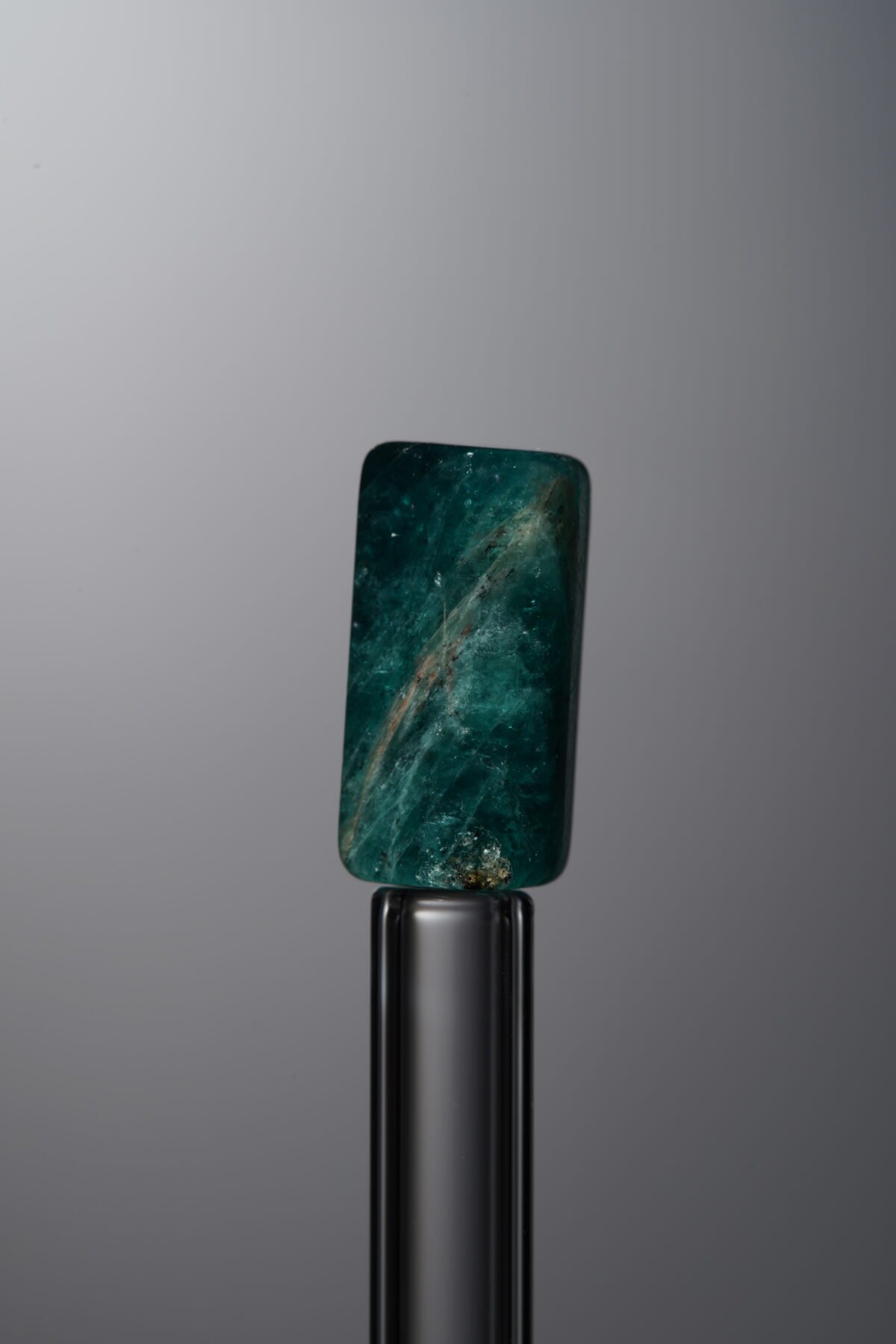 Apatite-Blue-Long Barrel Bead-13mm - Image 4