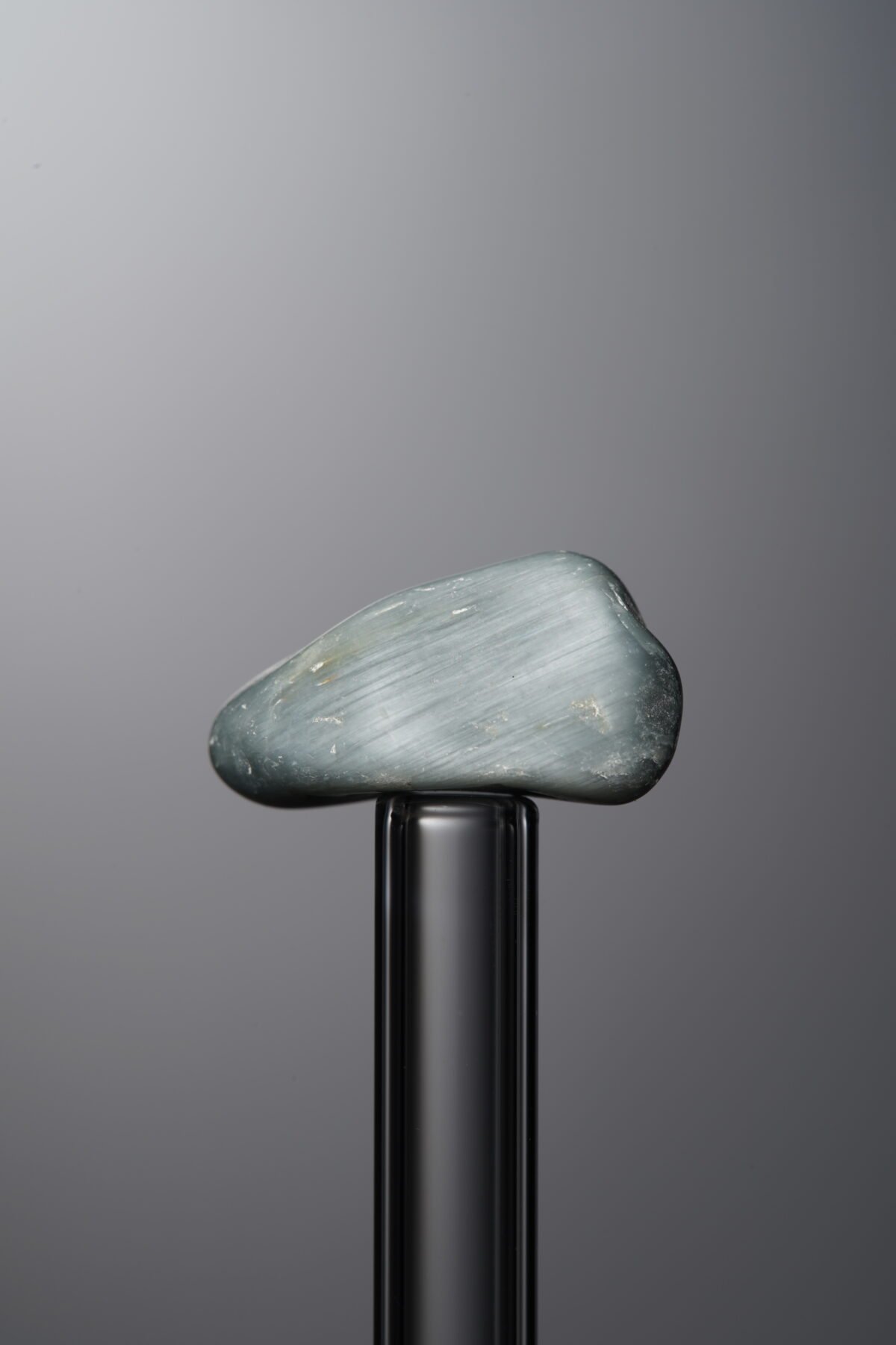 Hawk's Eye-Gray-Freeform-10mm - Image 1