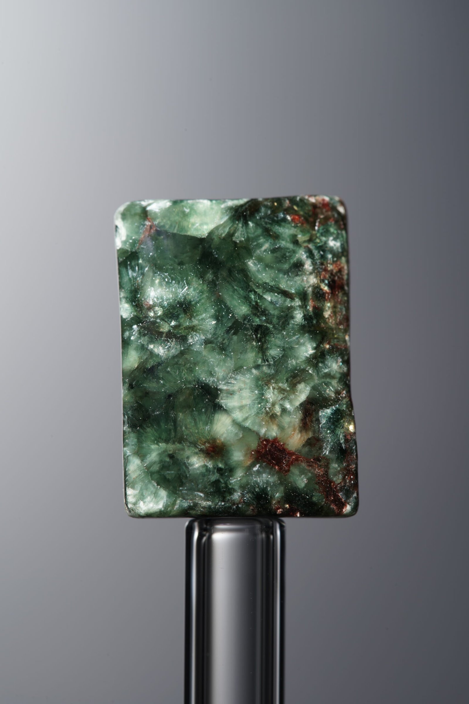 D2-471 (2) Seraphinite-Green-Rectangle Plaque-16mm - Image 1