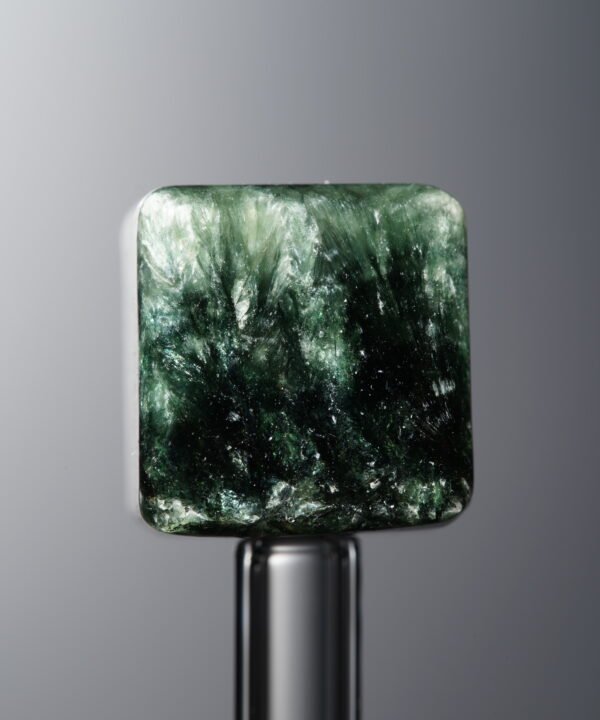 Seraphinite-Green-Cube-13mm
