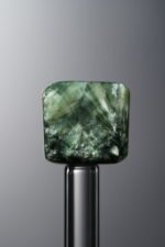 Seraphinite-Green-Cube-12mm